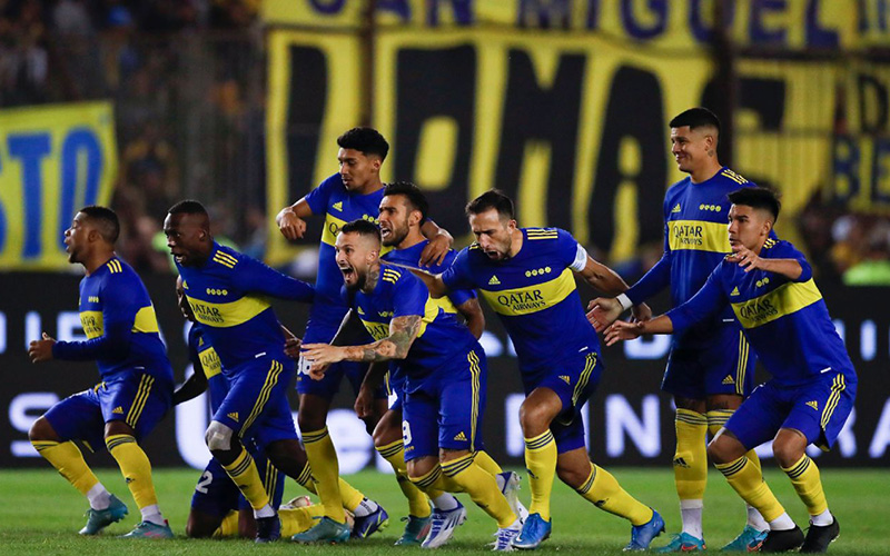 Soi kèo Boca Juniors vs Banfield lúc 7h30 ngày 2/7/2022