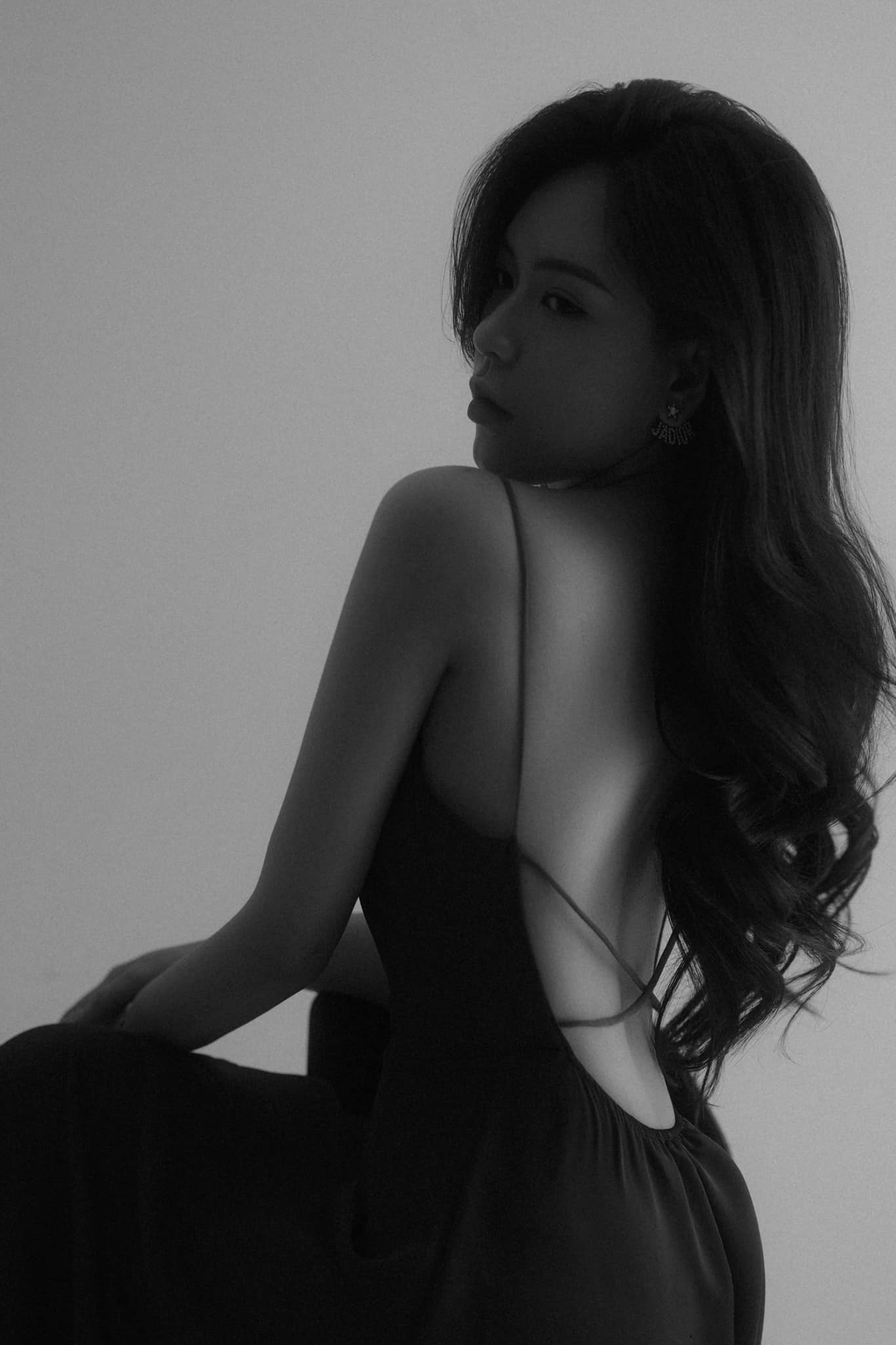 Tan chảy với khoảnh khắc đẹp như mơ của hot girl Khánh Ngọc