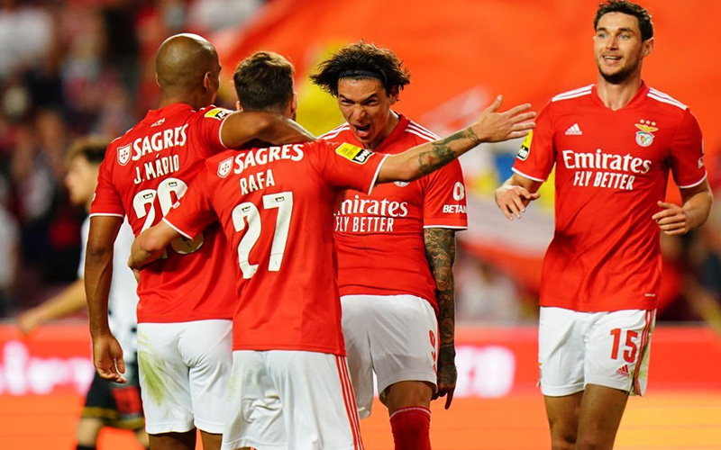 Soi kèo Benfica vs Midtjylland lúc 2h00 ngày 3/8/2022
